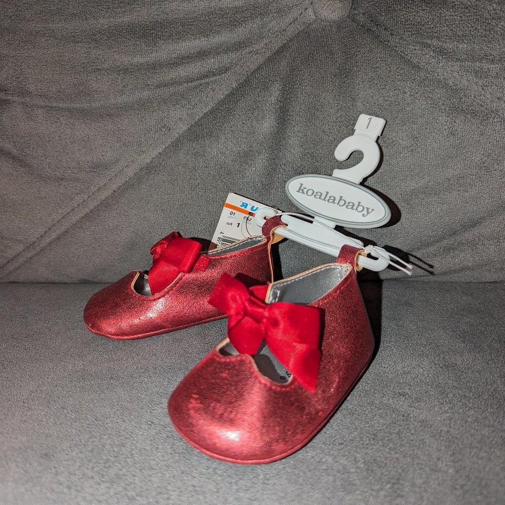 Brand New with Tag.  Koala Baby Red Heart Bottom Shoes Size 1